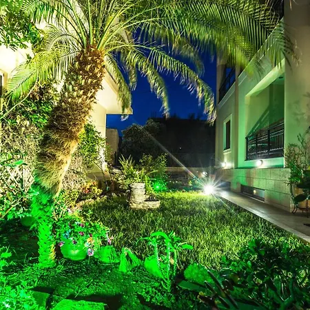 Hotel apartamentowy Anastellar *