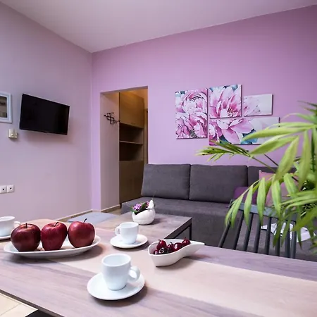 Anastellar Appart hôtel *